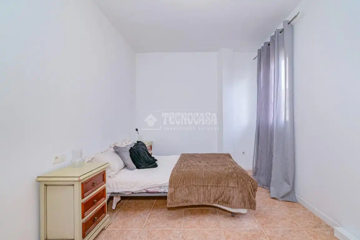 Habitación de Casa adosada en venta en Fuente Vaqueros