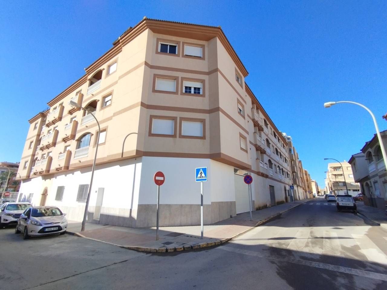 Flat for sale in Calle JULIO CESAR, 136, Plaza de la Luz