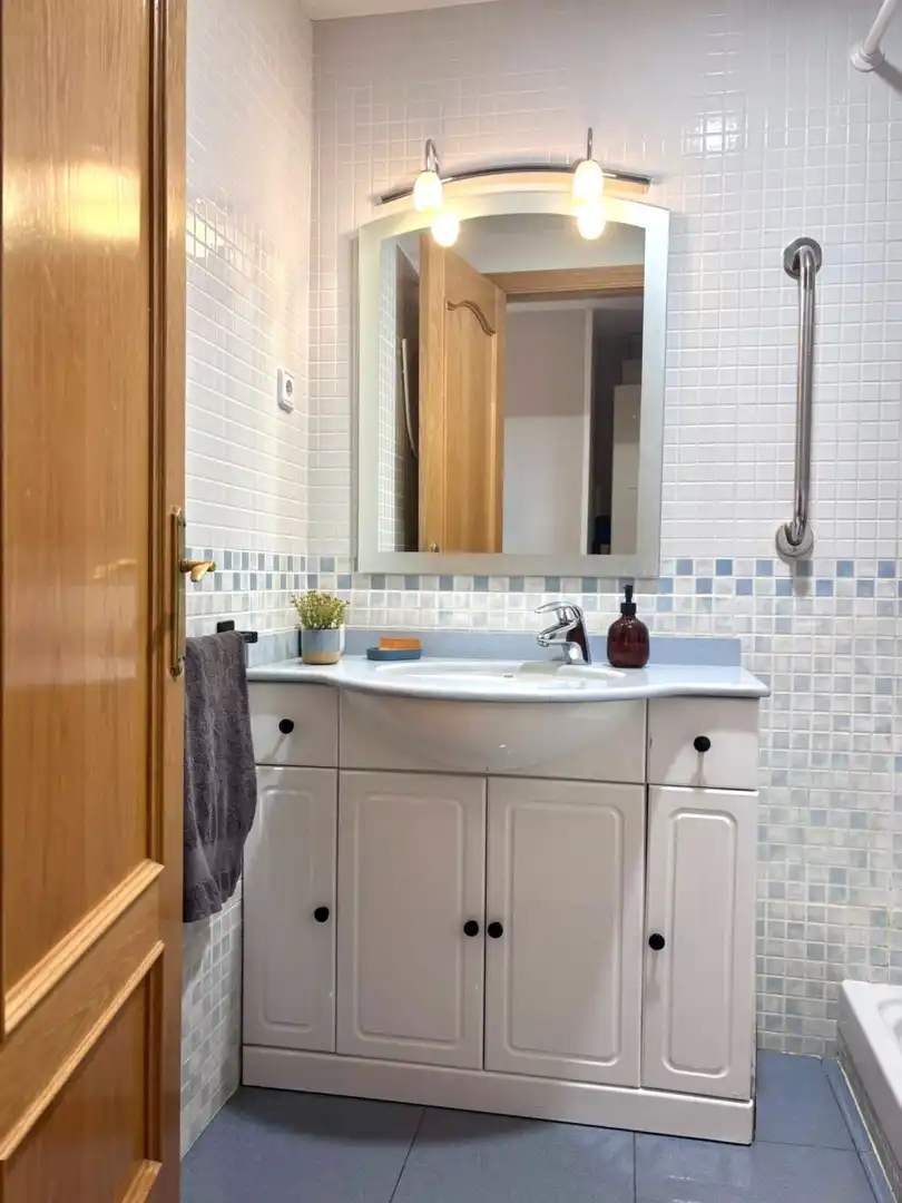 Baño de Dúplex en venta en Sant Boi de Llobregat con Aire acondicionado, Calefacción y Terraza