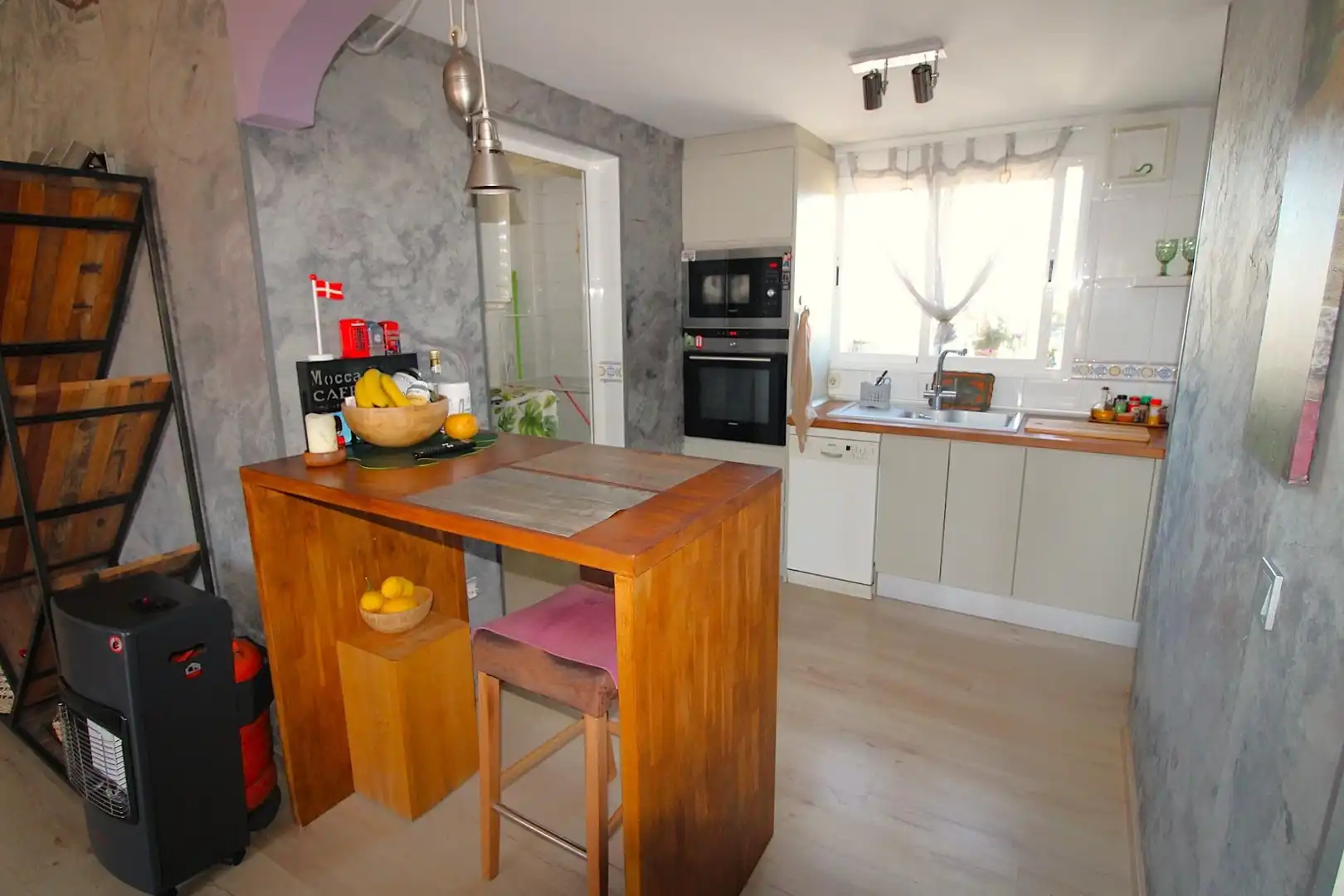 Kitchen of Attic for sale in Llucmajor  with Parquet flooring, Terrace and Community pool