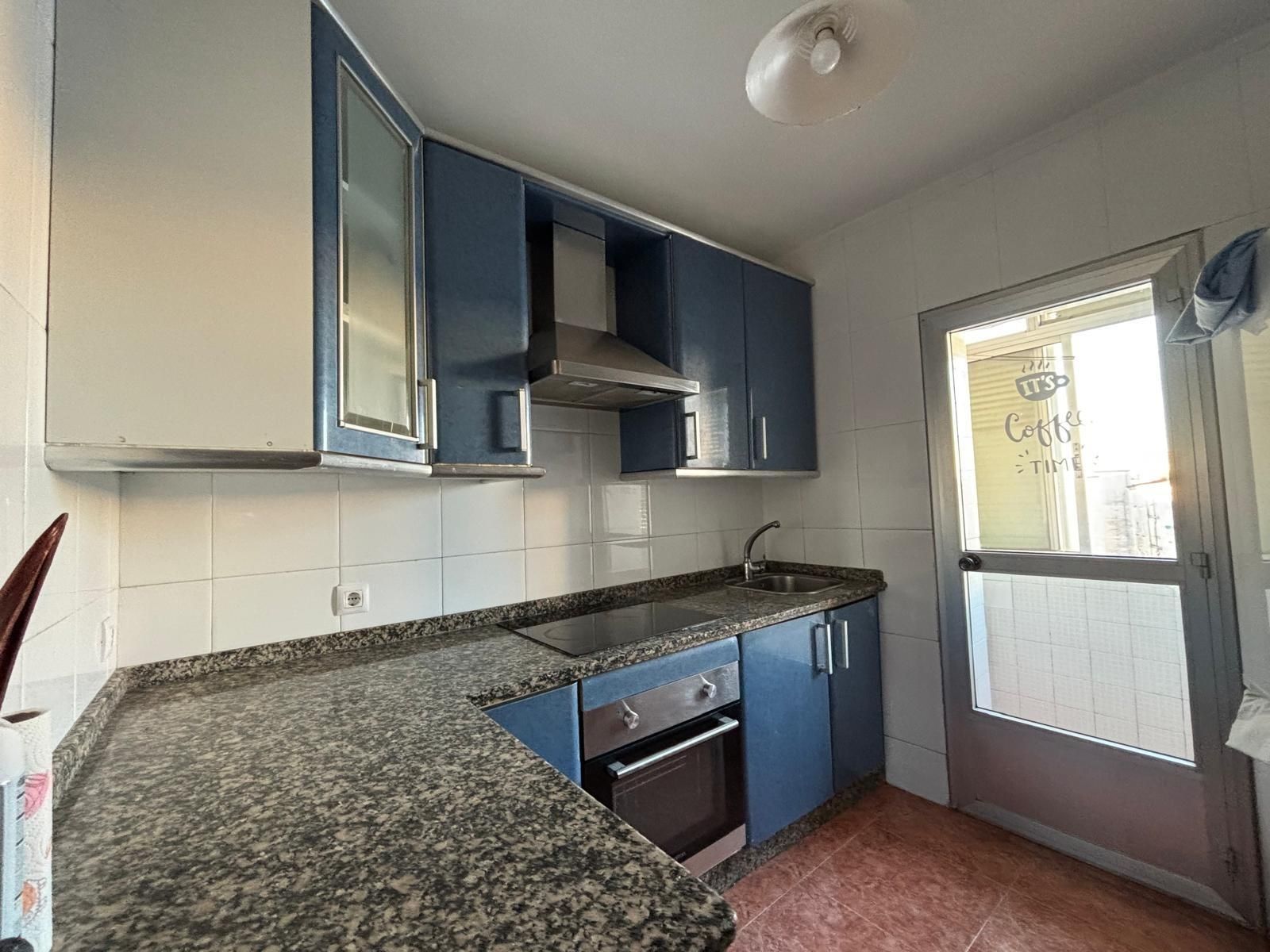 Kitchen of Flat for sale in Cáceres Capital  with Air Conditioner