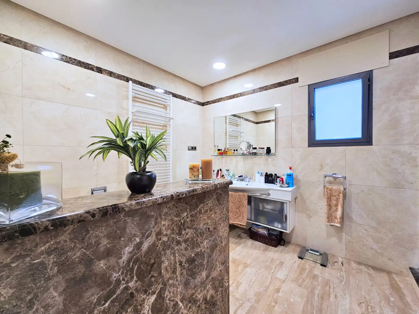 Baño de Casa o chalet en venta en Cartagena con Aire acondicionado, Calefacción y Jardín privado