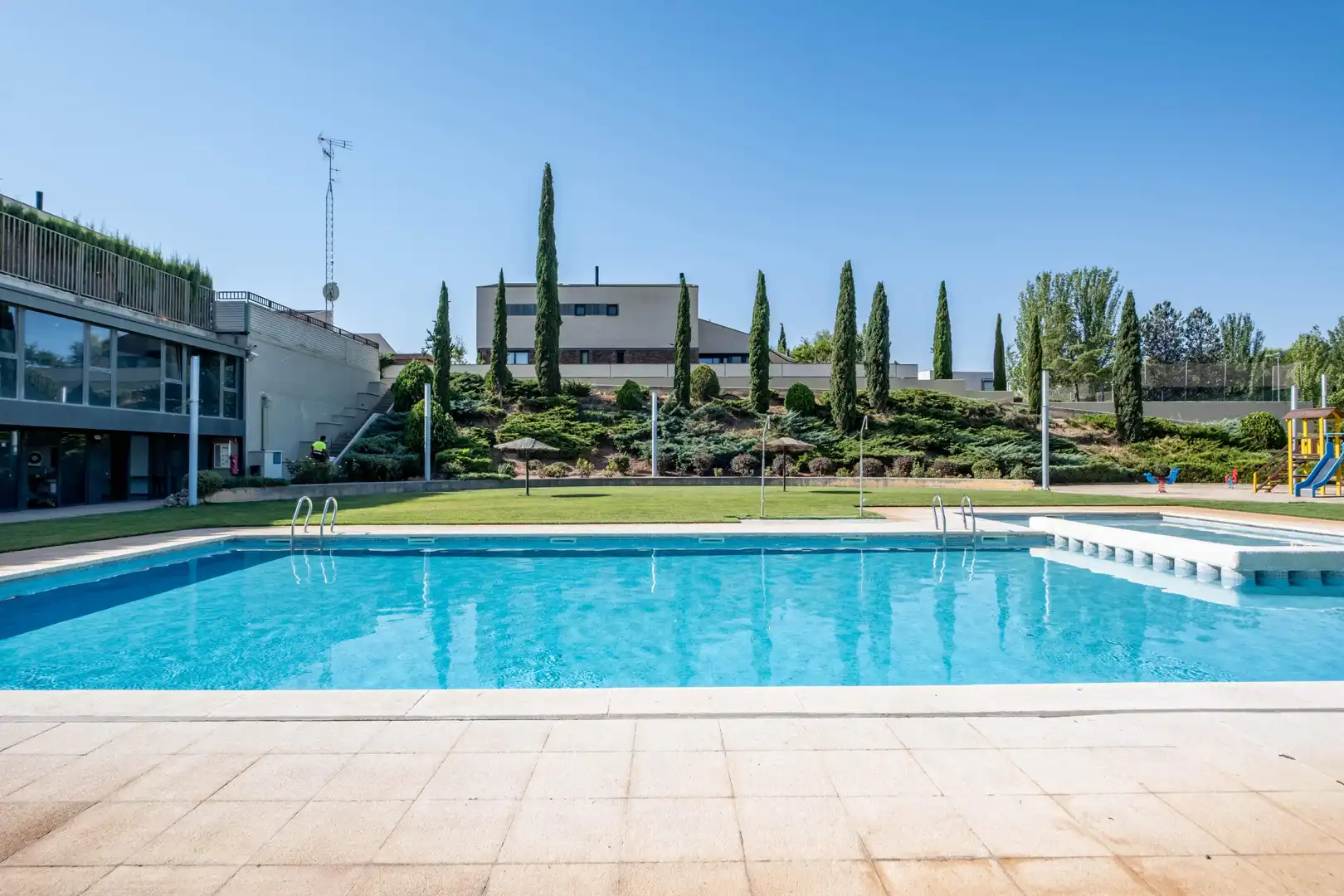 Casa aparellada amb piscina en venda a Camino FUENTE DE LA JUNQUERA, imagen 66