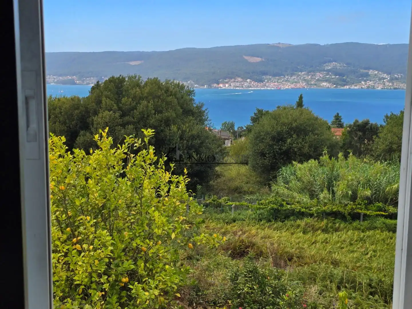 Casa o xalet en venda en Pontevedra Capital  amb Jardí privat