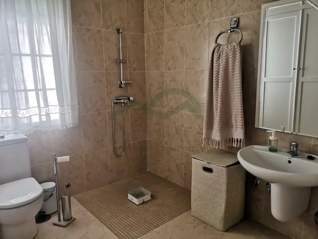 Bany de Casa o xalet en venda en Torre Alháquime