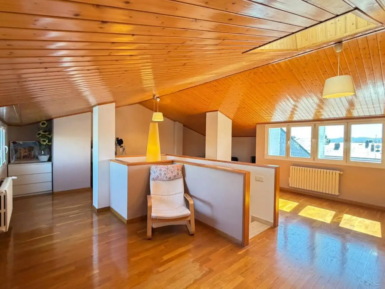 Sala d'estar de Dúplex en venda en Sant Quirze del Vallès amb Calefacció, Terrassa i Traster
