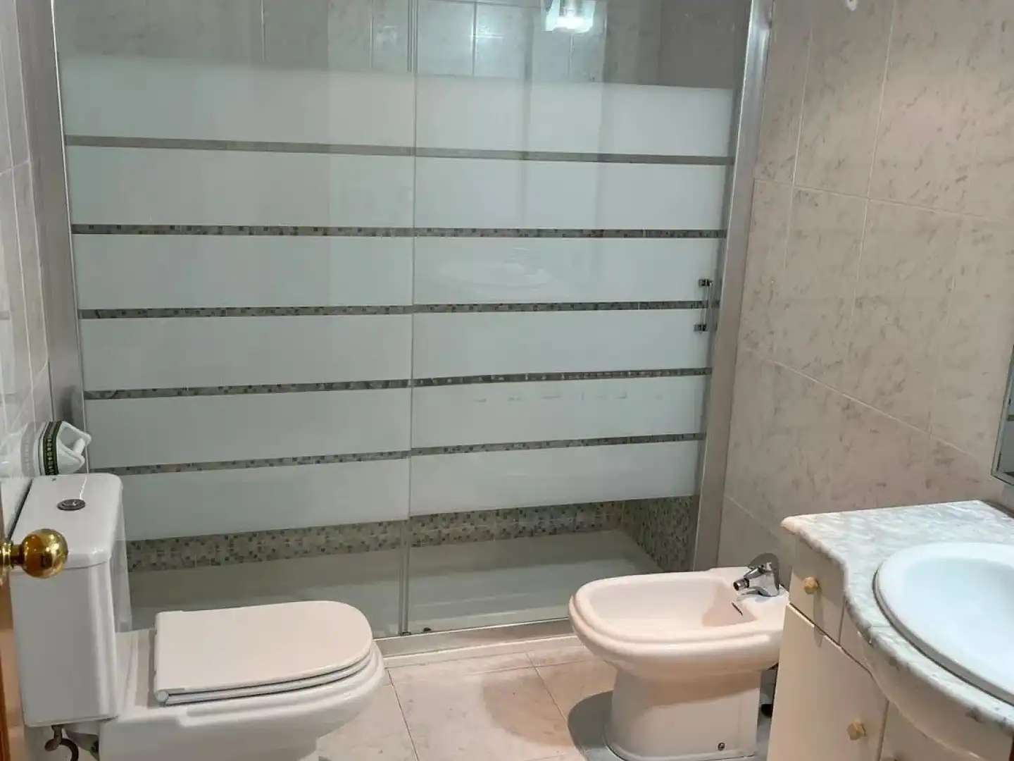 Bathroom of Flat for rent in El Campello  with Terrace, Swimming Pool and Oven