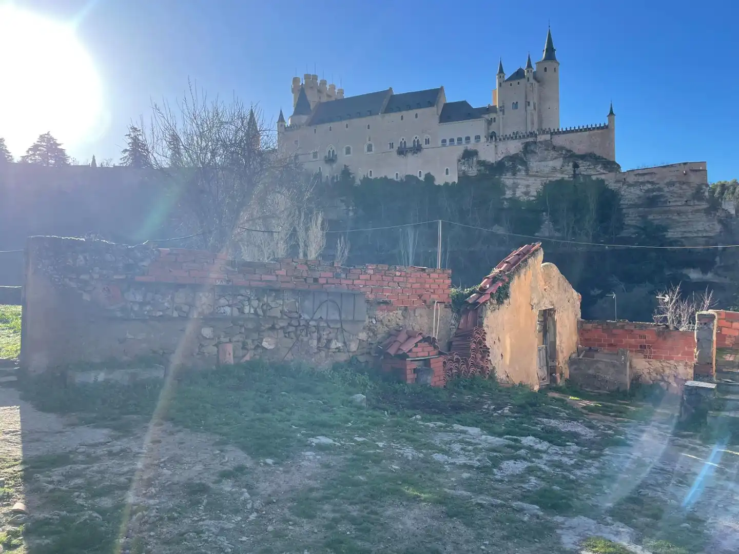 Vista exterior de Finca rústica en venda en Segovia amb Jardí privat, Traster i Piscina