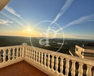 Vista exterior de Casa adosada de lloguer en Sagunto / Sagunt amb Aire condicionat, Calefacció i Terrassa