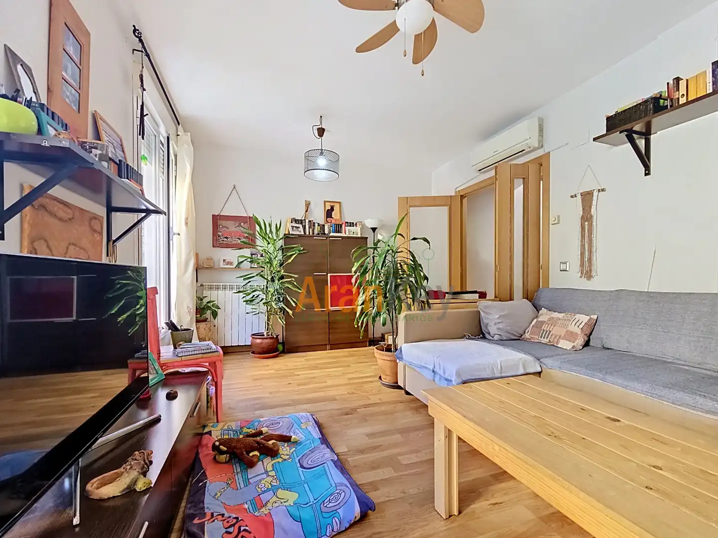 Living room of Flat for sale in Aranjuez  with Air Conditioner and Furnished