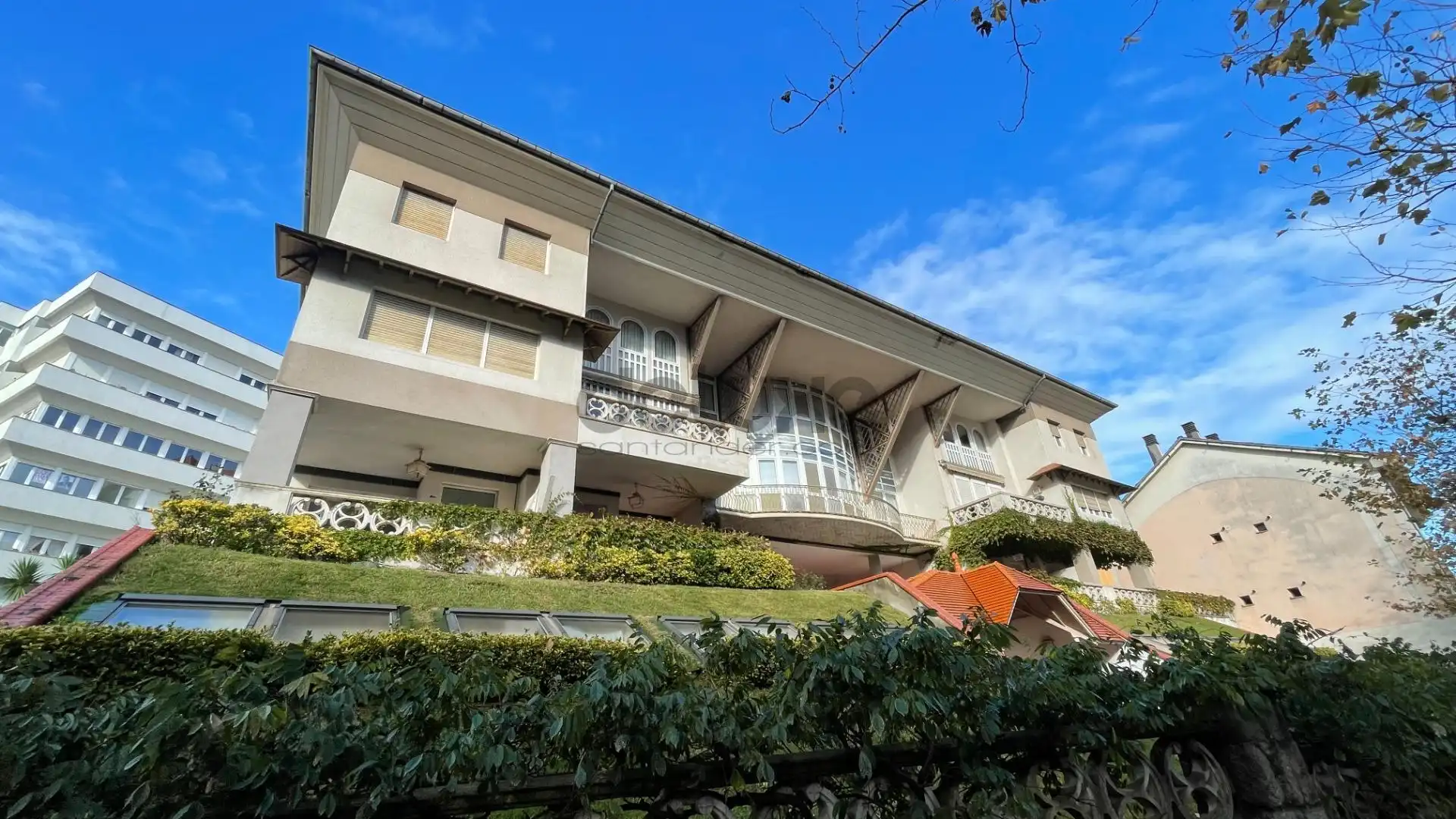 Vista exterior de Pis de lloguer en Santander amb Calefacció i Balcó