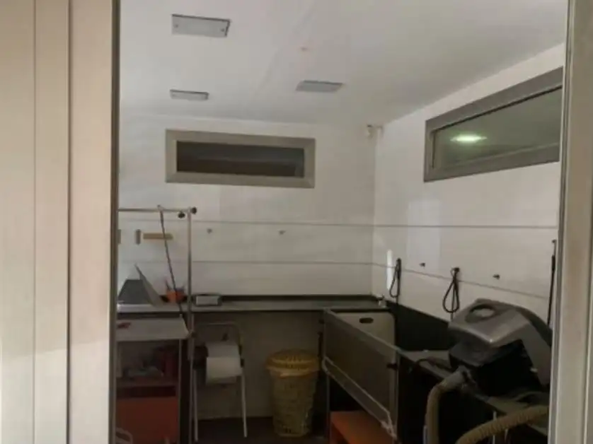 Cuina de Local en venda en Valencia amb Aire condicionat, Calefacció i Parquet