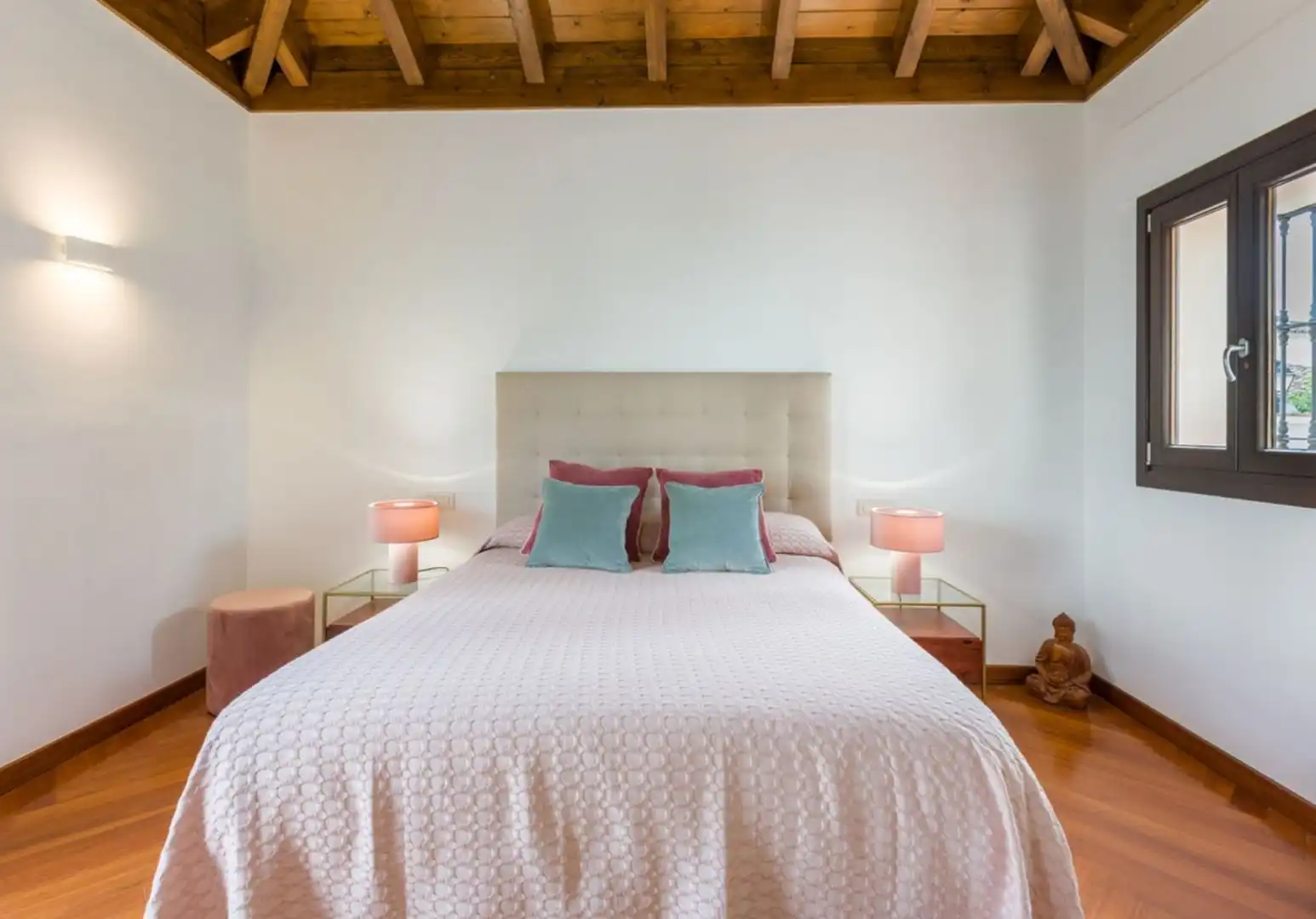 Dormitori de Casa o xalet de lloguer en Marbella amb Aire condicionat, Terrassa i Piscina