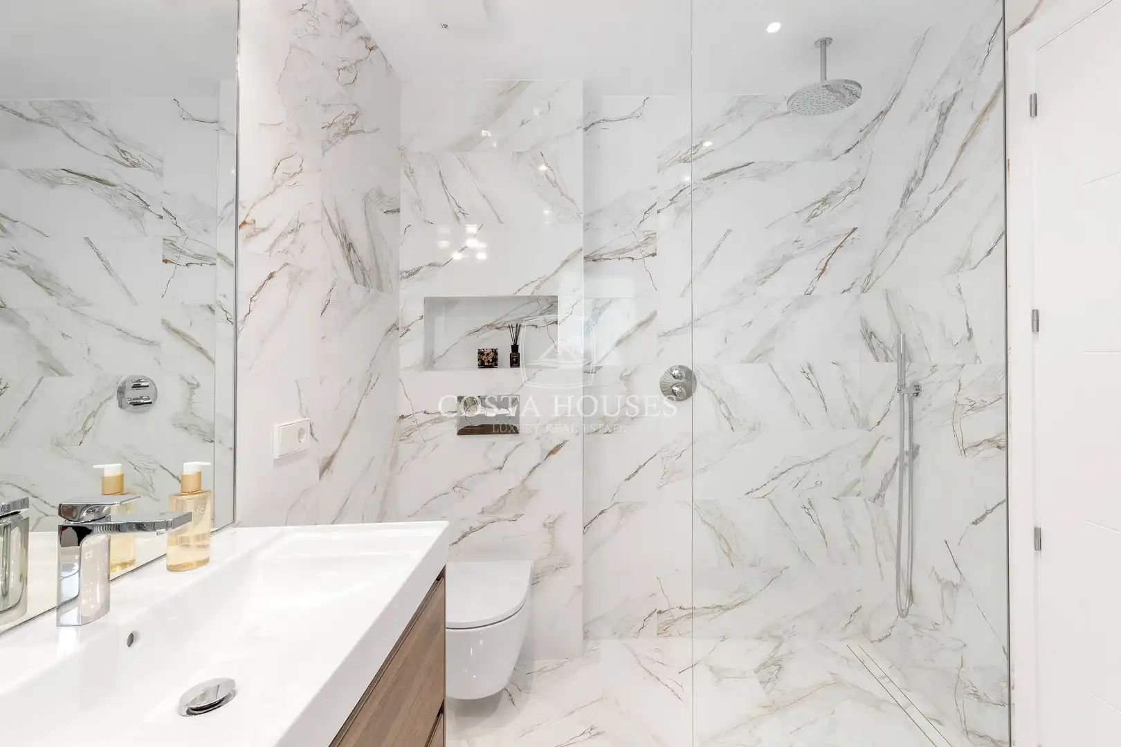 Bathroom of Houses for sale in Jávea / Xàbia  with Air Conditioner, Private garden and Terrace