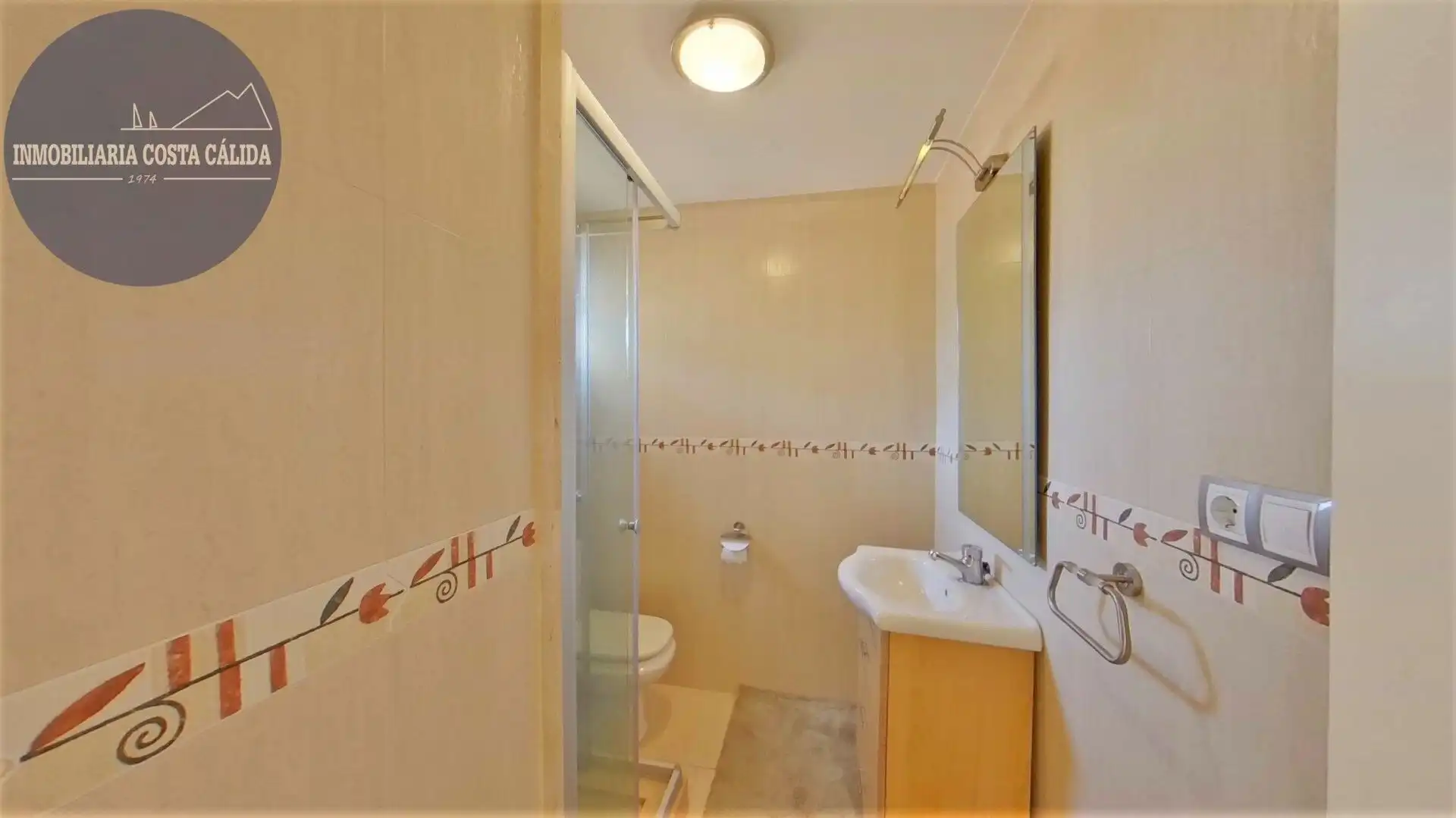 Baño de Dúplex en venta en Águilas con Aire acondicionado, Calefacción y Jardín privado