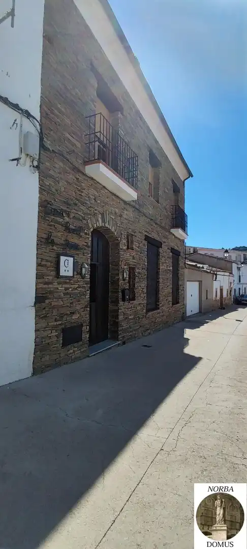 Exterior view of Country homes for sale in Talaván  with Air Conditioner, Heating and Furnished