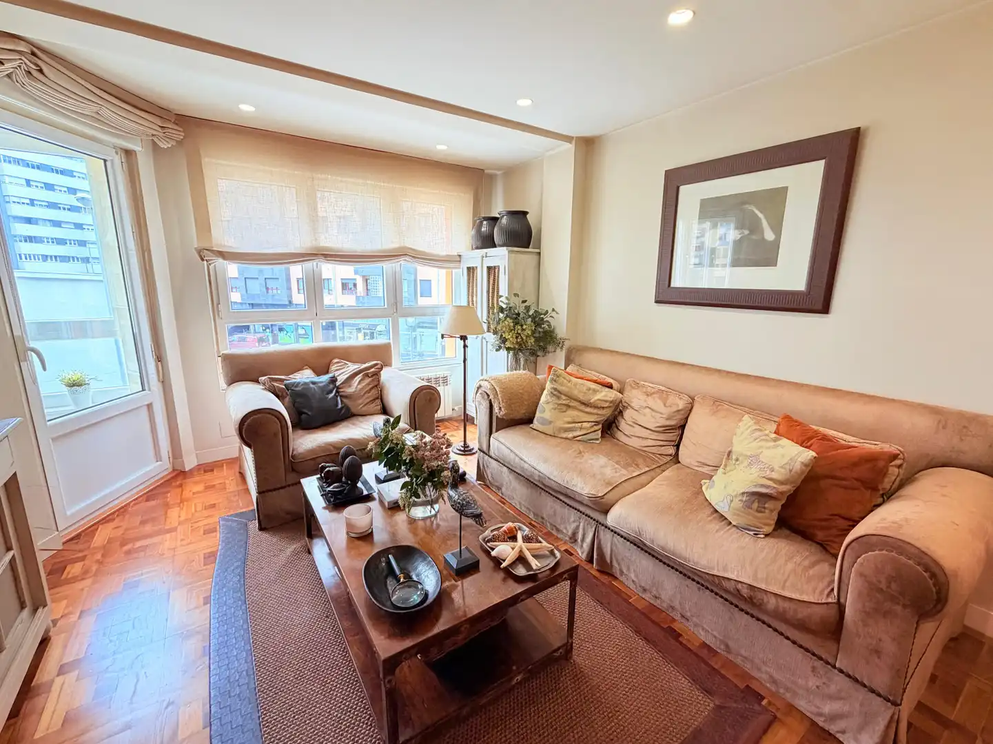 Wohnzimmer von Wohnung zum Verkauf in Avilés mit Heizung, Terrasse und Möbliert