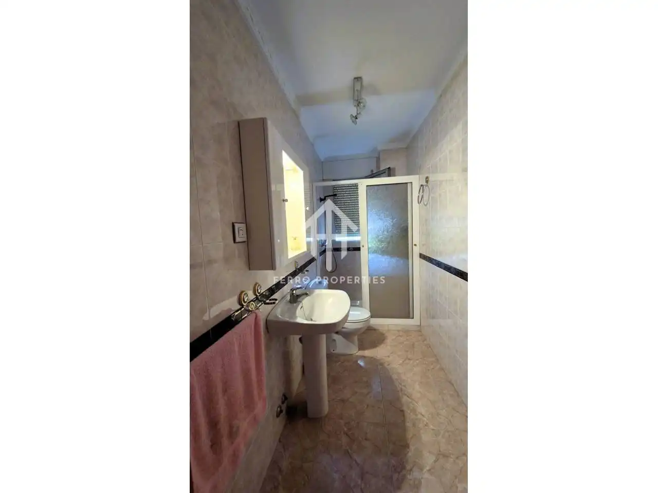 Bathroom of Flat for sale in Algarinejo  with Terrace and Furnished