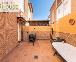 Terrassa de Casa adosada en venda en Armilla amb Aire condicionat, Terrassa i Balcó