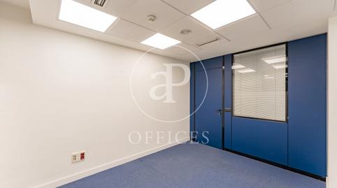 Foto 5 de Oficina de lloguer a C. de Ramírez de Arellano, San Juan Bautista, Madrid