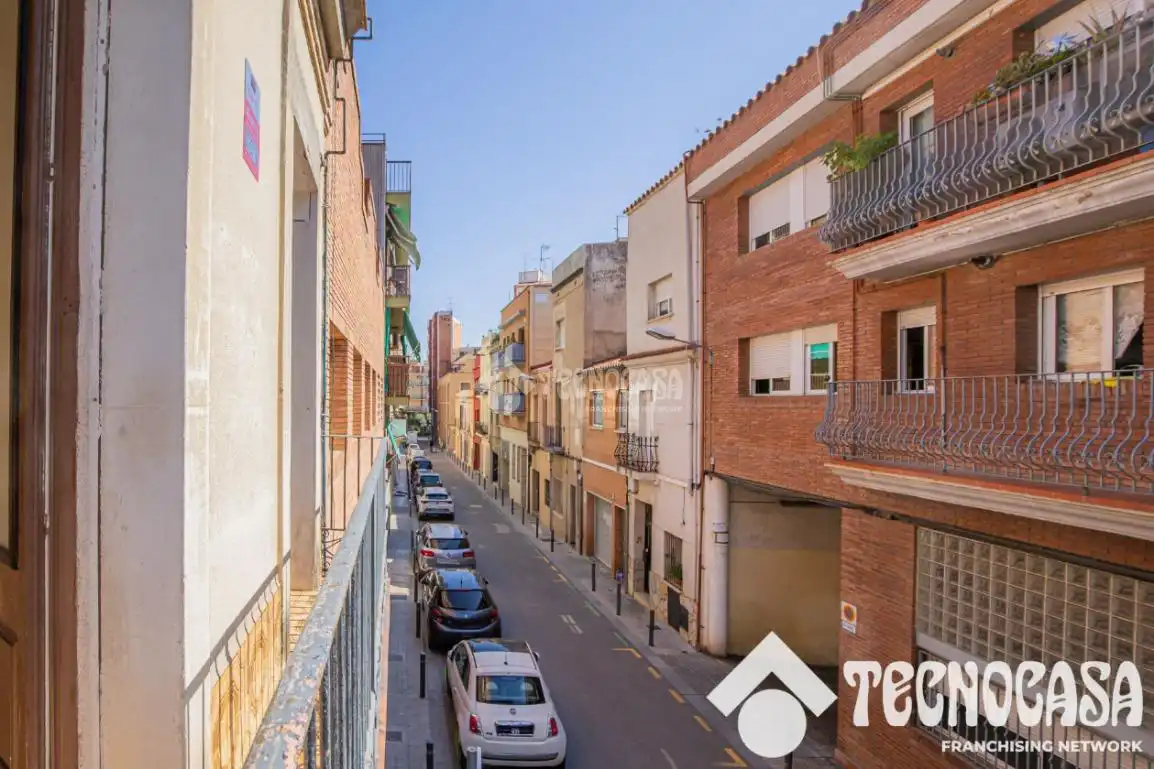 Außenansicht von Wohnung zum Verkauf in Barcelona mit Terrasse