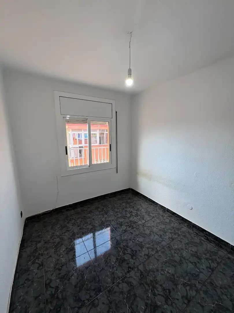 Piso con terraza en venta en Ronda de Sant Antoni de Llefià, imagen 6
