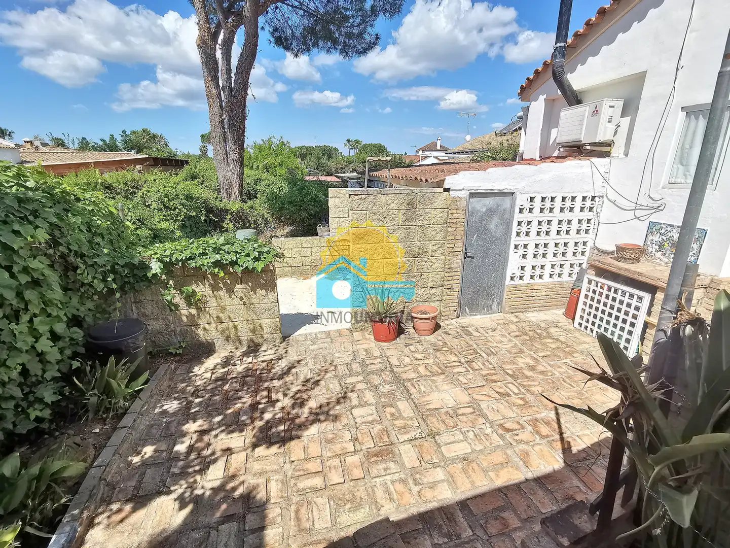 Jardín de Casa o chalet en venta en Aljaraque con Aire acondicionado, Jardín privado y Piscina