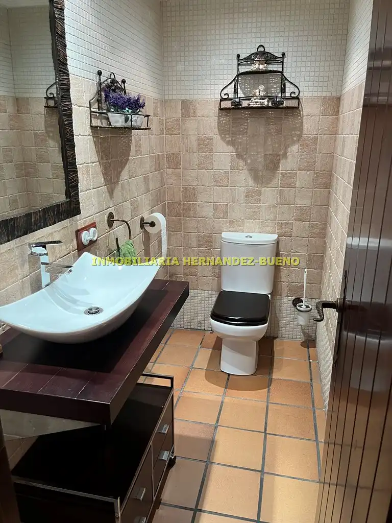 Baño de Casa o chalet en venta en Carbajosa de la Sagrada con Aire acondicionado, Calefacción y Jardín privado
