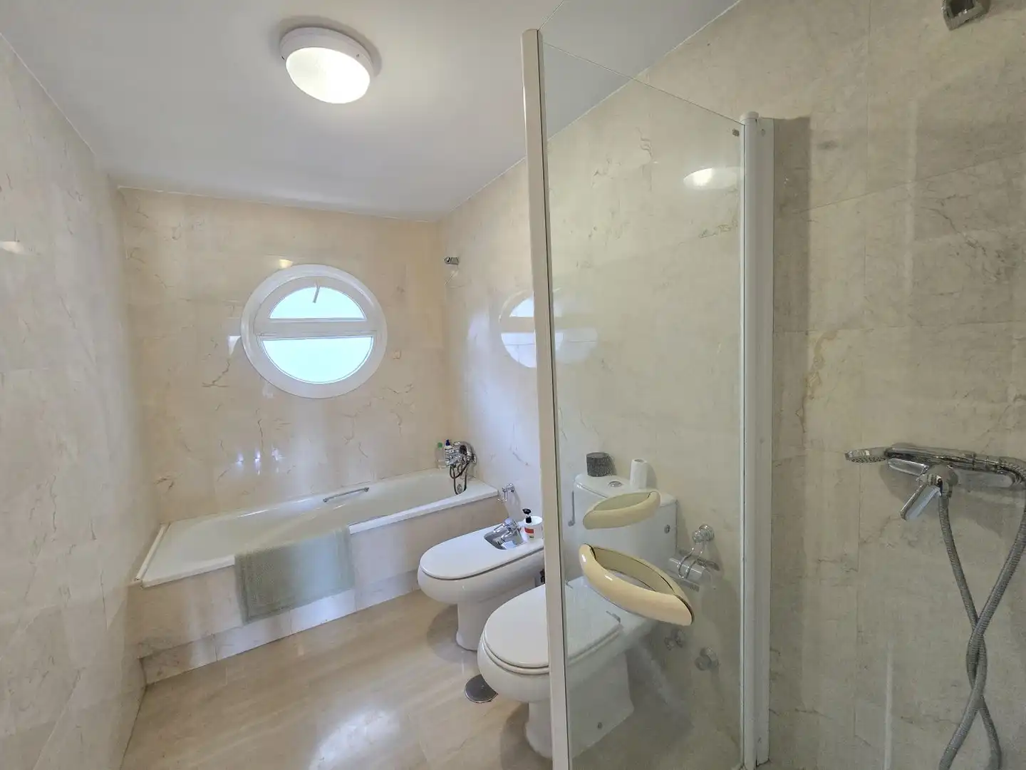 Bathroom of Houses for sale in Málaga  with Air Conditioner, Private garden and Terrace