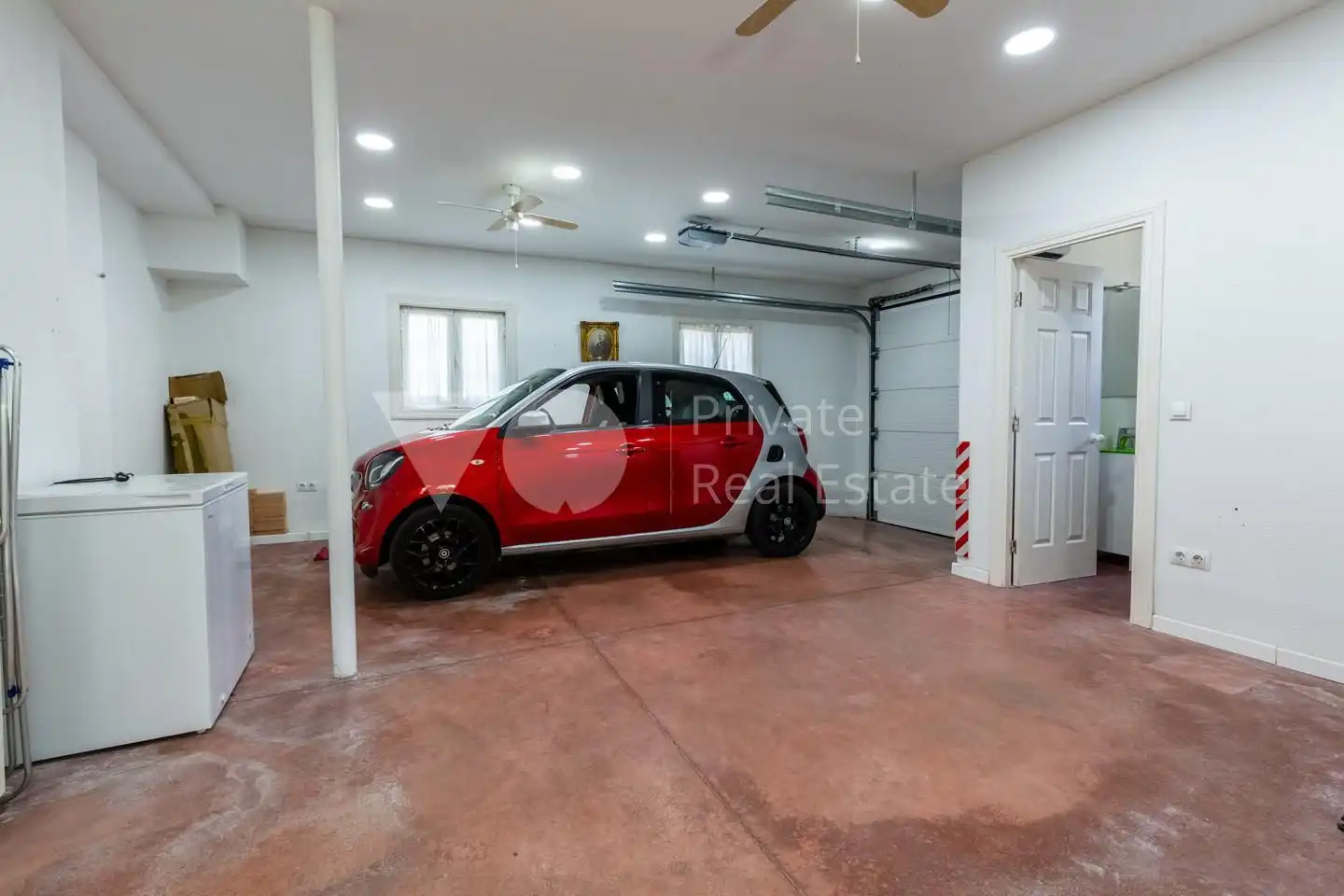 Parking of Houses for sale in Villanueva de la Cañada  with Heating, Private garden and Terrace
