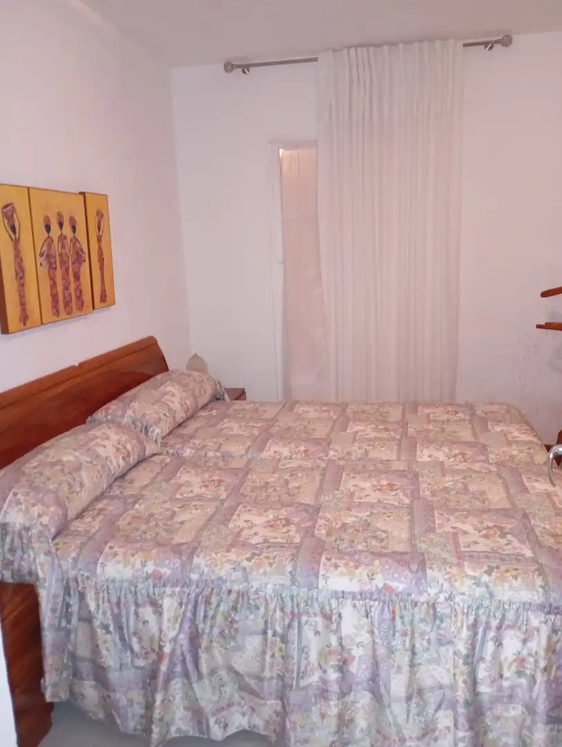 Schlafzimmer von Einfamilien-Reihenhaus zum Verkauf in Lécera mit Abstellraum, Möbliert und Ofen