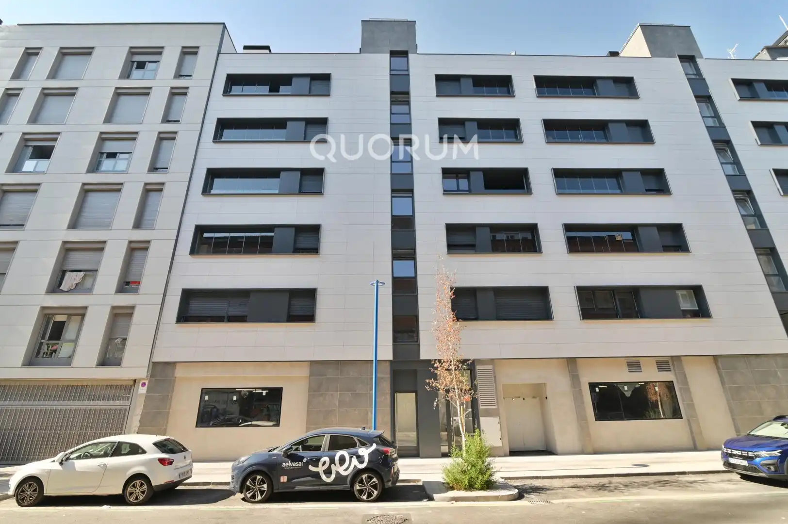 Exterior view of Flat for rent in Bilbao   with Heating, Terrace and Storage room