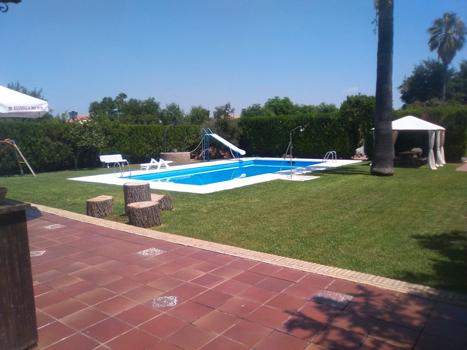 Swimming pool of House or chalet for sale in Alcalá de Guadaira  with Air Conditioner, Private garden and Storage room