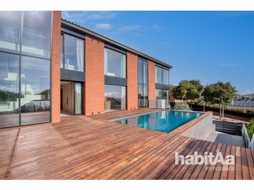 Casa amb piscina en venda a Nansaire