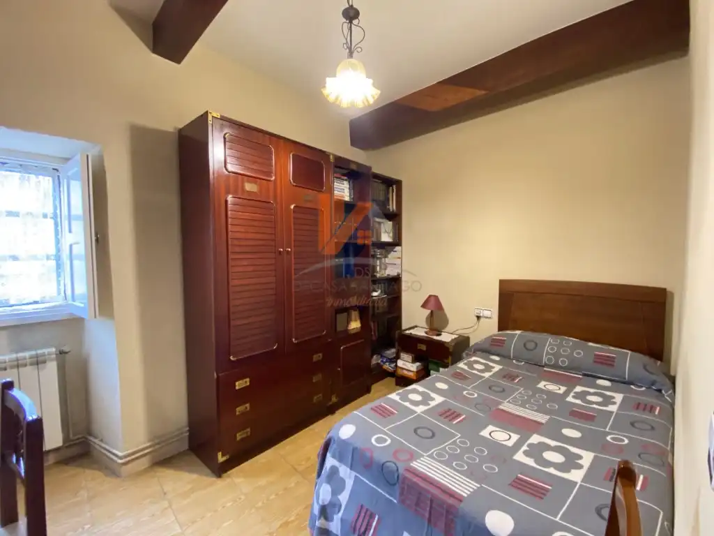 Schlafzimmer von Haus oder Chalet zum Verkauf in Santiago de Compostela 
