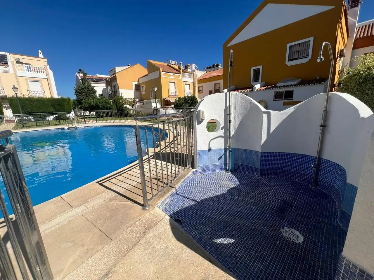 Swimming pool of Houses for sale in Vélez-Málaga  with Terrace and Storage room