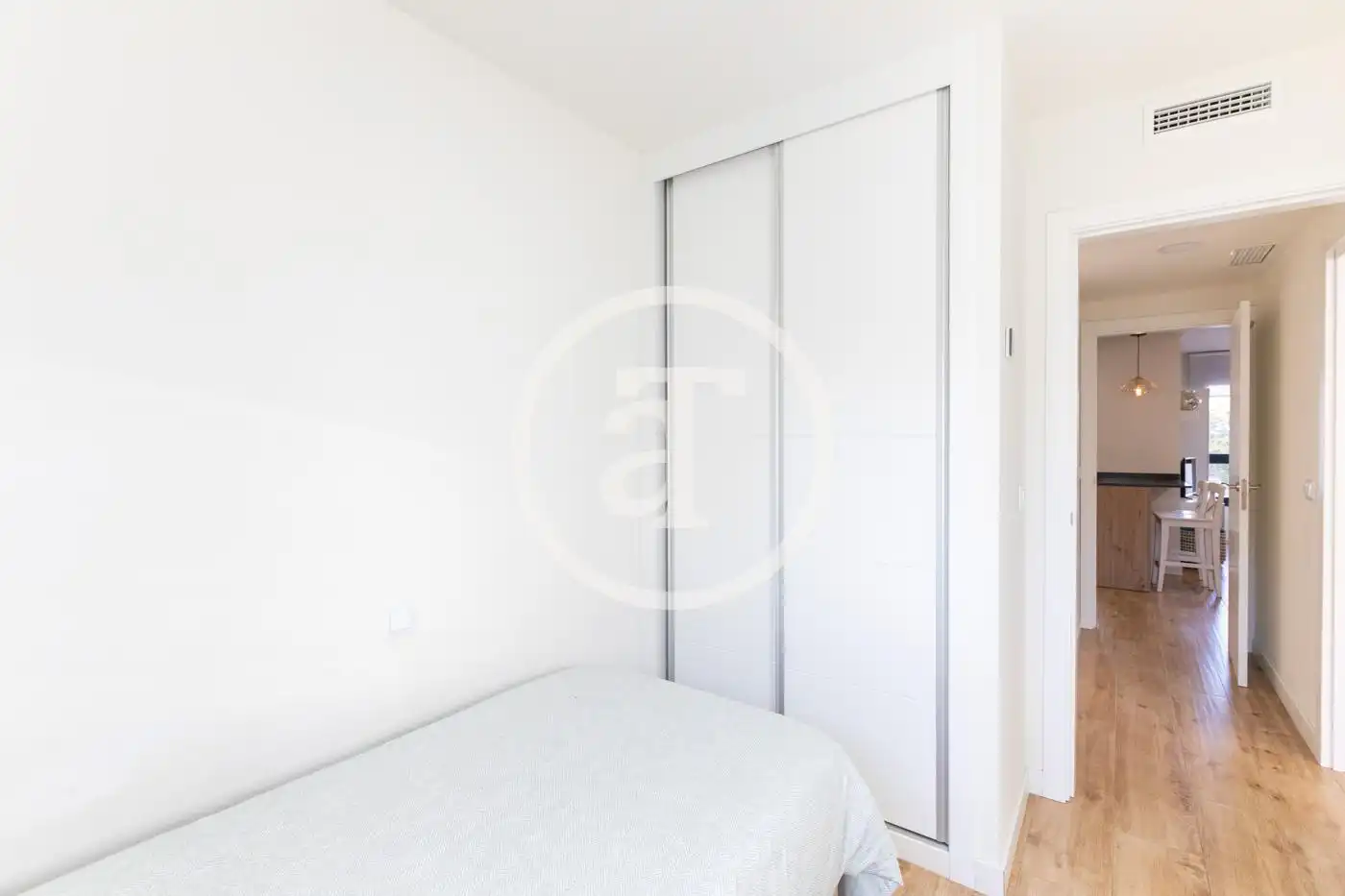 Bedroom of Flat for rent in Madrid  with Air Conditioner, Heating and Furnished