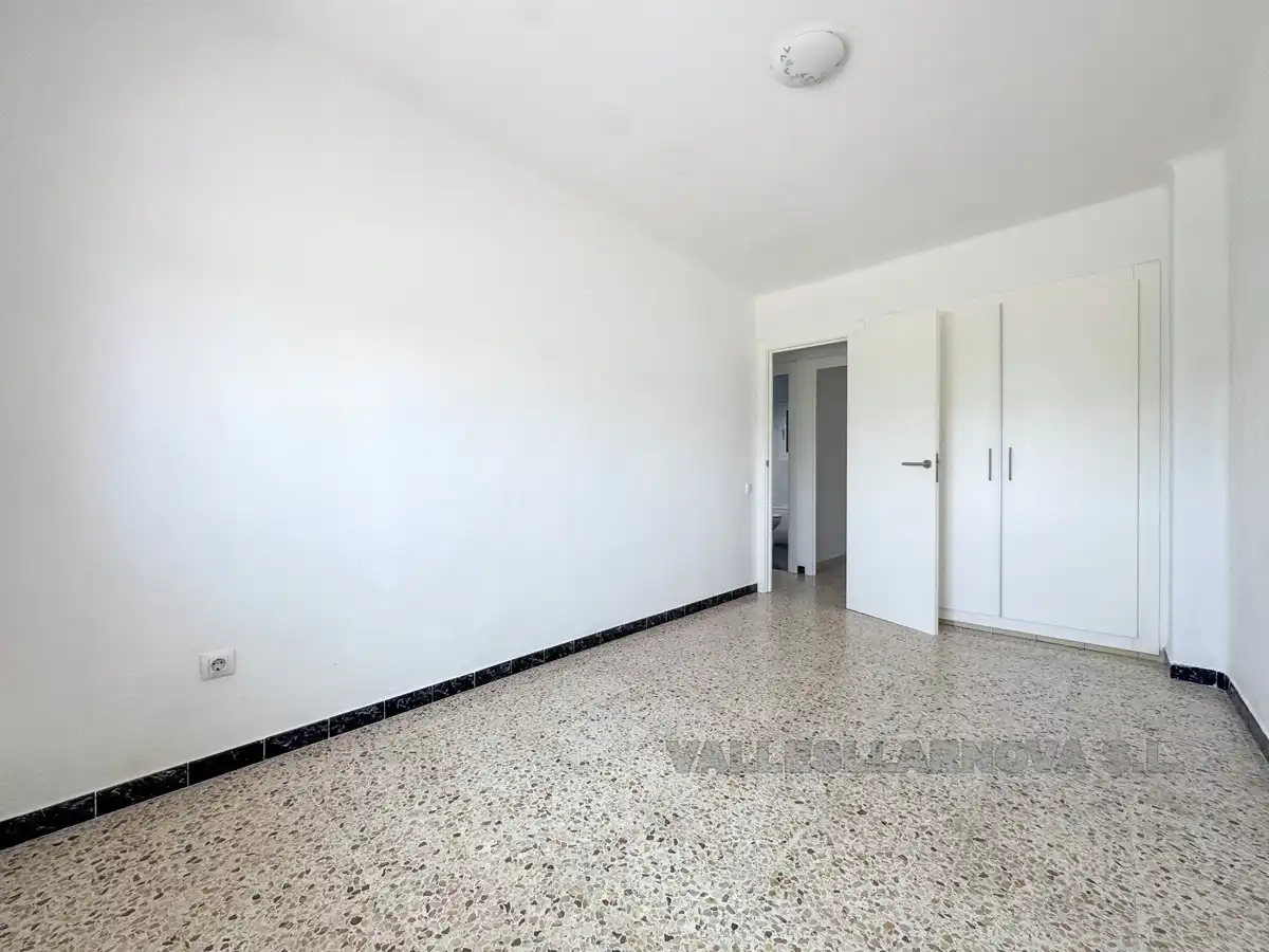 Piso en venta en Mollet del Vallès con Calefacción y Balcón