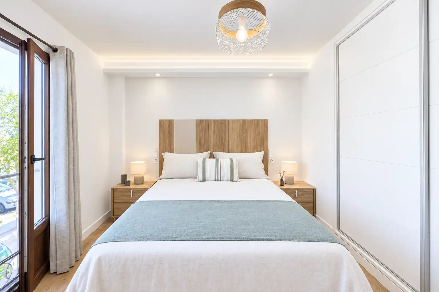 Dormitori de Apartament en venda en Puerto de la Duquesa