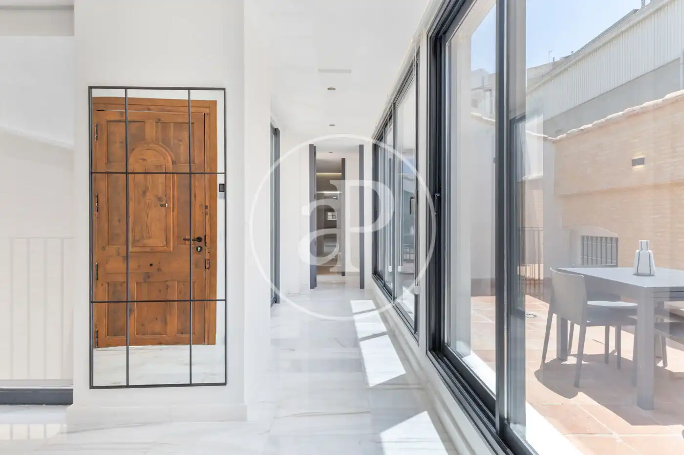 Attic for rent in Calle de Pérez Bayer, Sant Francesc