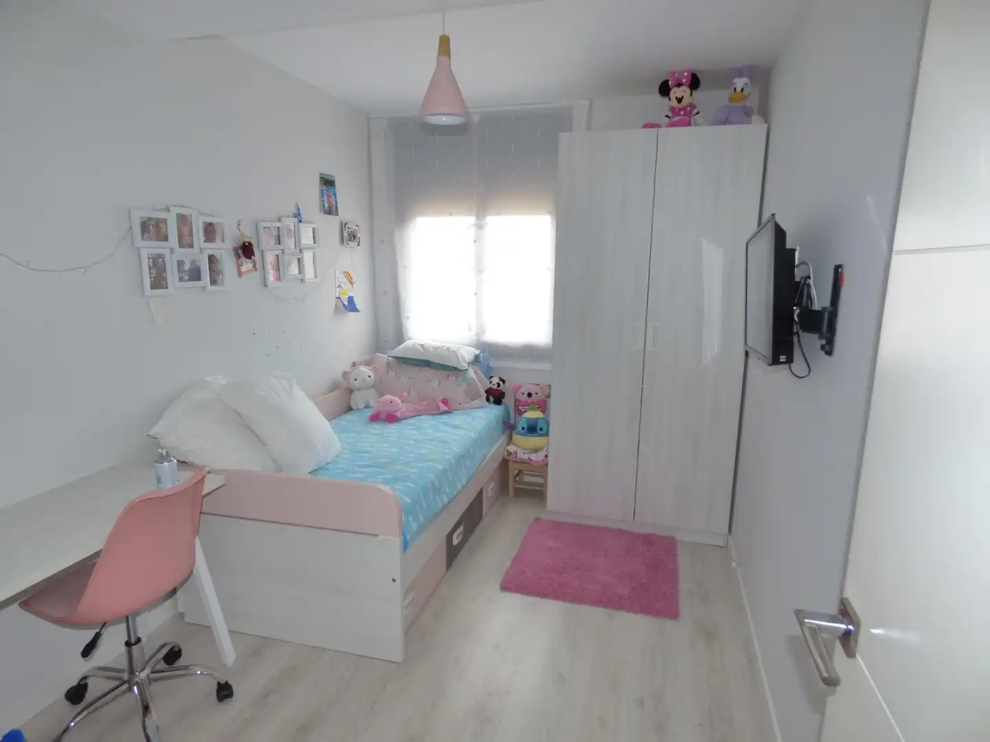Habitación de Dúplex en venta en Malgrat de Mar con Parquet, Terraza y Balcón