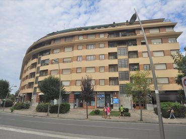 Local comercial en venta en De Silvestre Ochoa 18