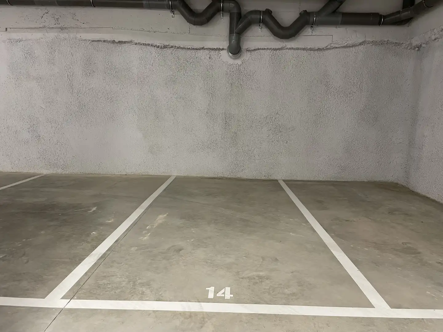 Parking de Garaje de alquiler en Barcelona con Alarma