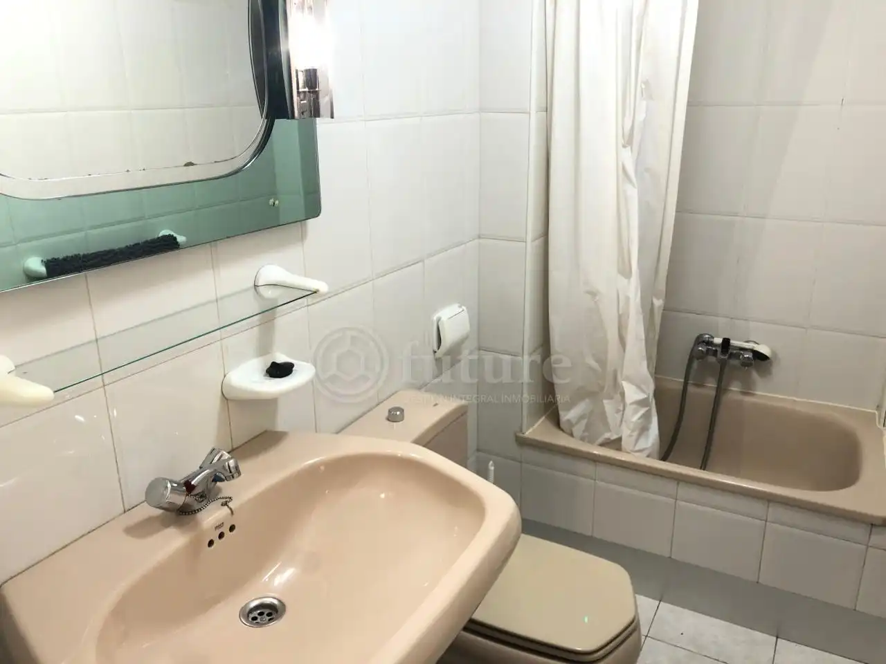 Bathroom of Duplexes for rent in Salamanca  with Heating, Parquet flooring and Storage room