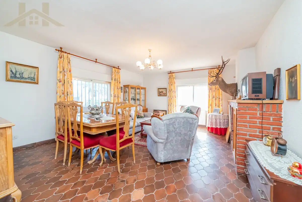 Sala de estar de Casa o chalet en venta en El Álamo con Jardín privado, Amueblado y Balcón