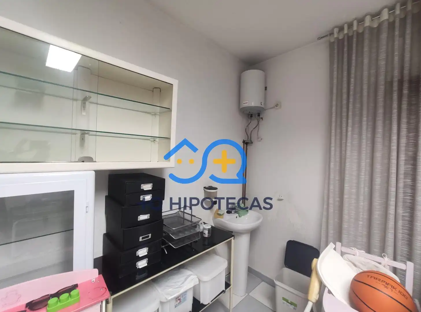 Badezimmer von Büro zur Miete in Illescas mit Klimaanlage