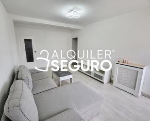 Living room of Flat to rent in Alcorcón  with Heating, Terrace and Furnished