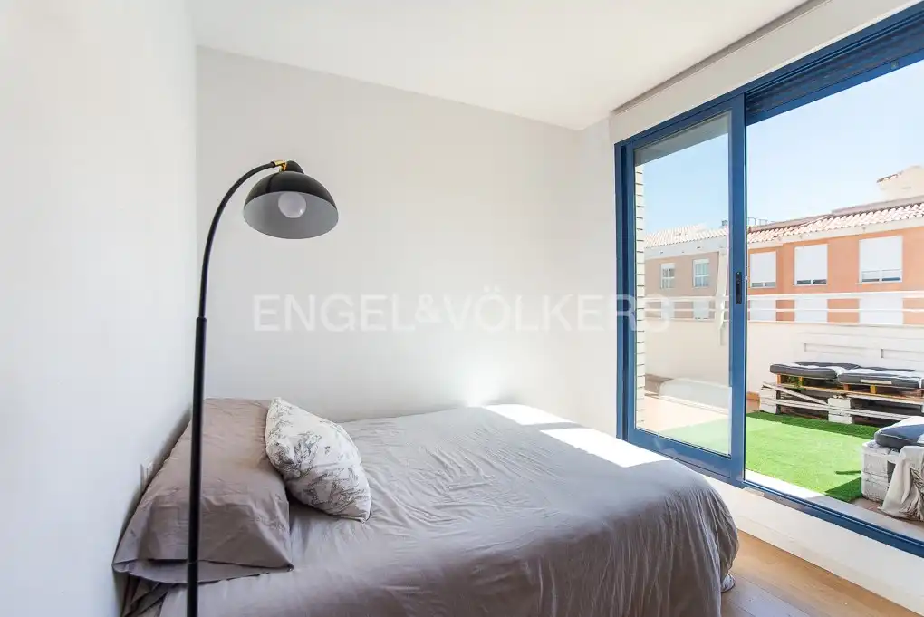 Dormitori de Àtic en venda en Castellón de la Plana / Castelló de la Plana amb Calefacció, Parquet i Terrassa