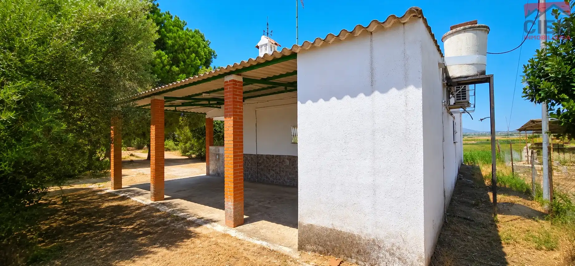 Vista exterior de Casa o chalet en venta en Miajadas con Aire acondicionado, Amueblado y Horno