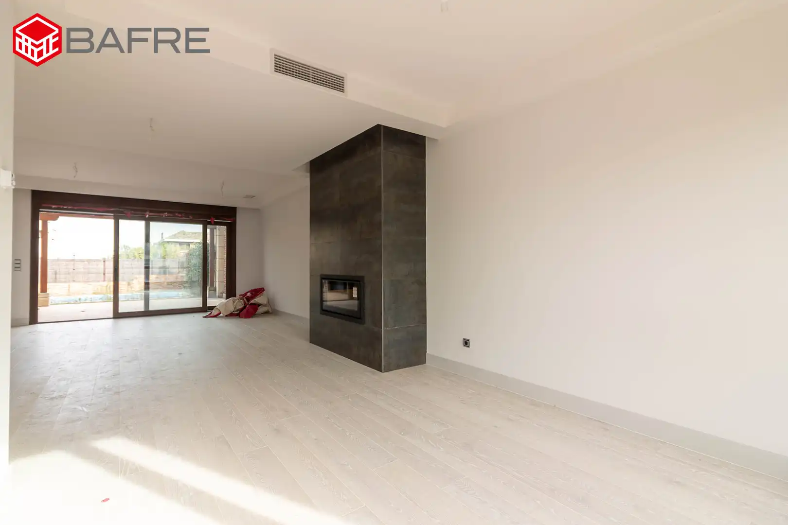 Casa o xalet en venda a Calle Traviata, Los Satélites - Roza Martín